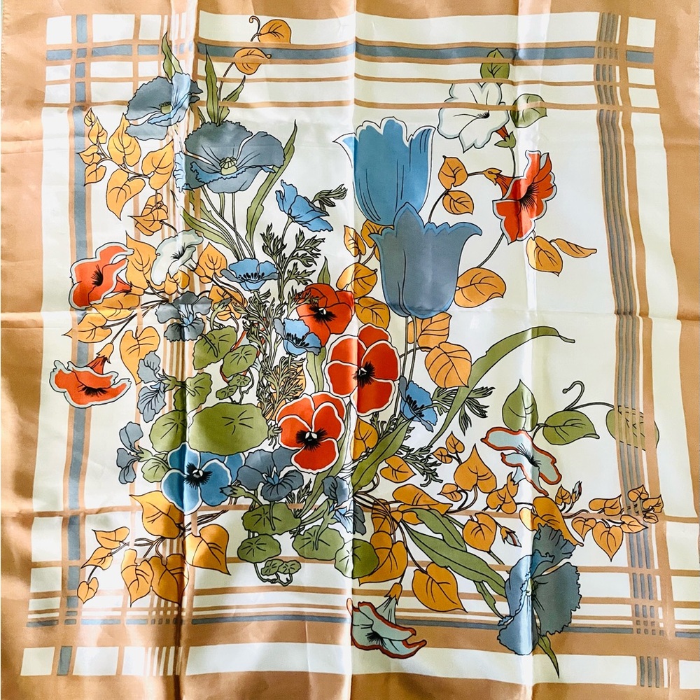 Floral square Scarf 26x26 cm